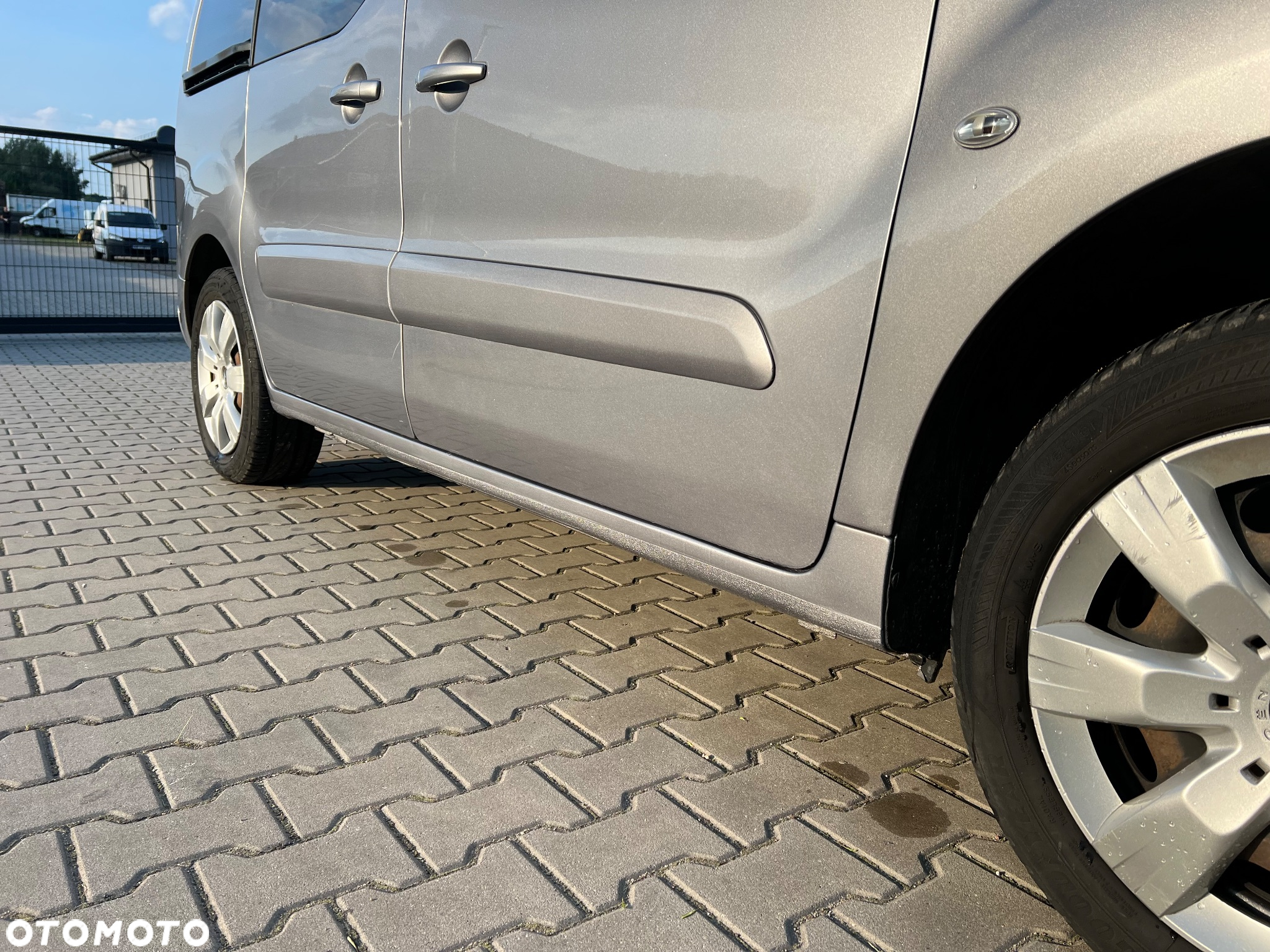 Citroën Berlingo Multispace BlueHDi 100 FEEL - 37