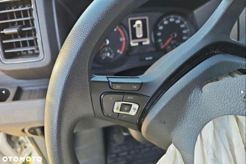 Volkswagen Crafter - 14