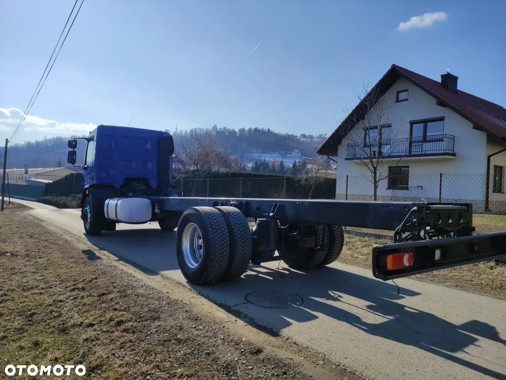 DAF LF 320 ramo do zabudowy 18DMC - 3