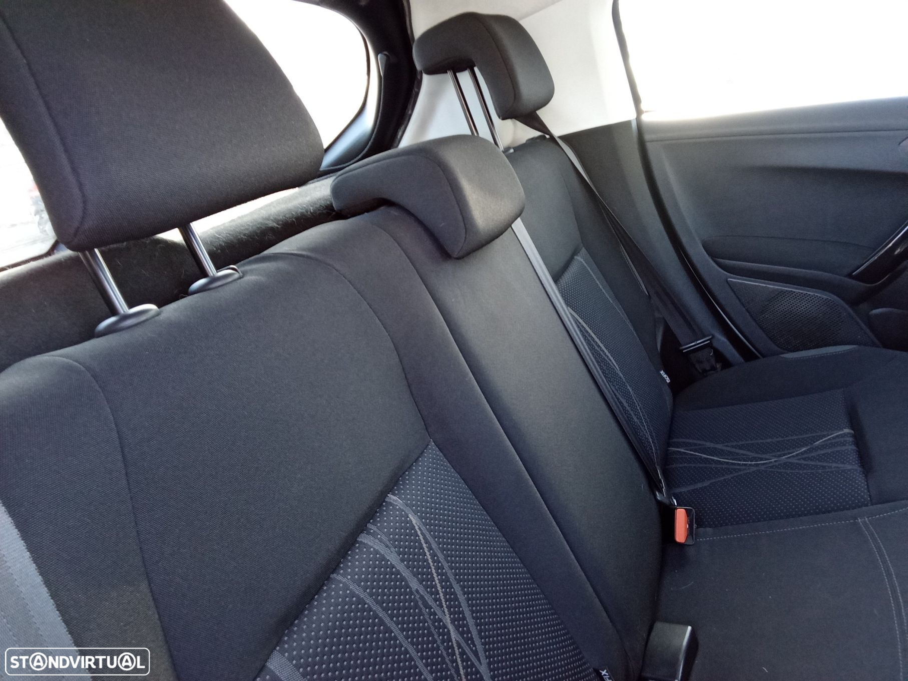 Peugeot 208 1.2 VTi Active - 14