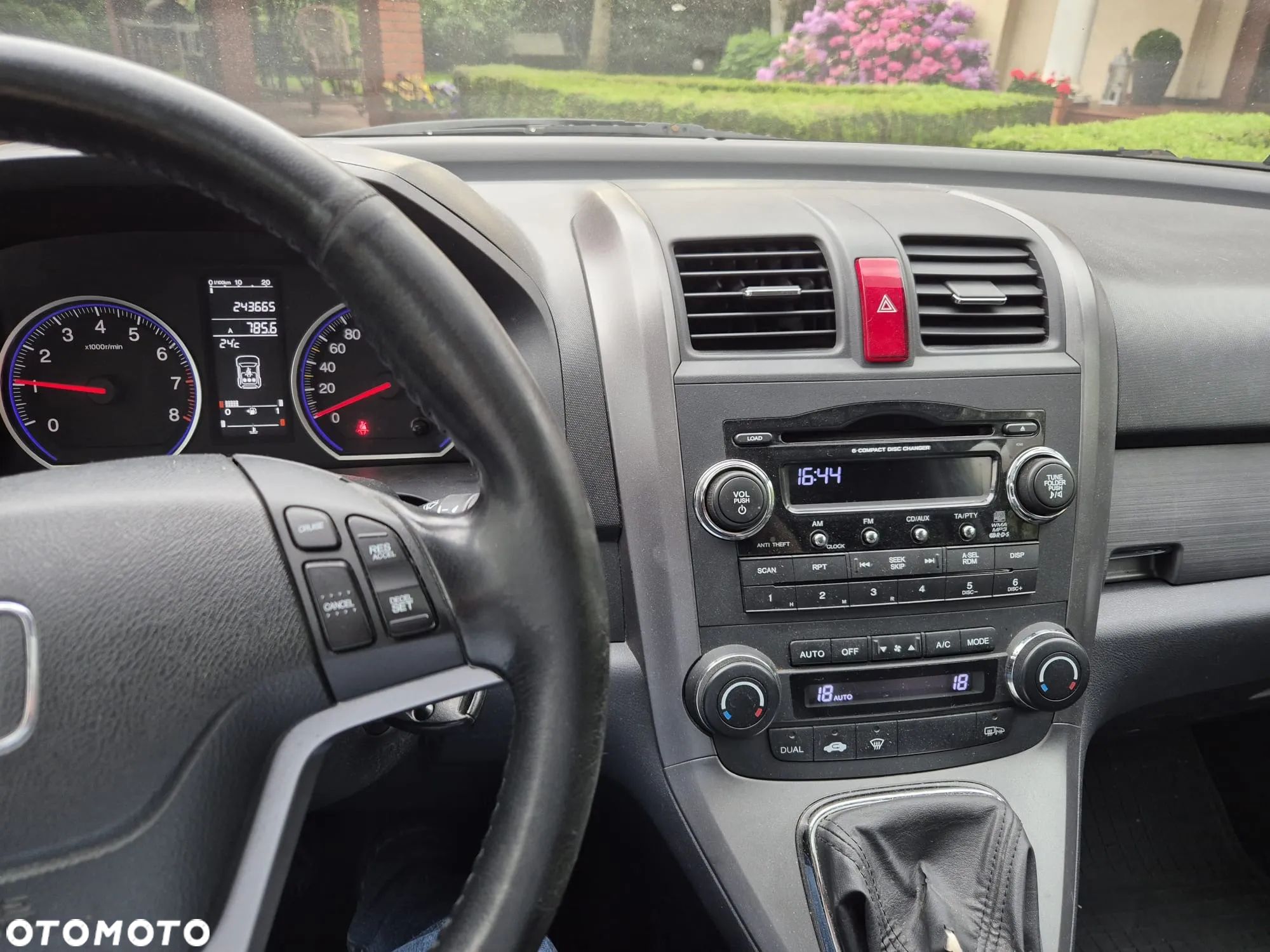 Honda CR-V - 1