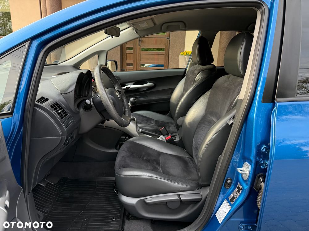 Toyota Auris 1.6 Dynamic - 21