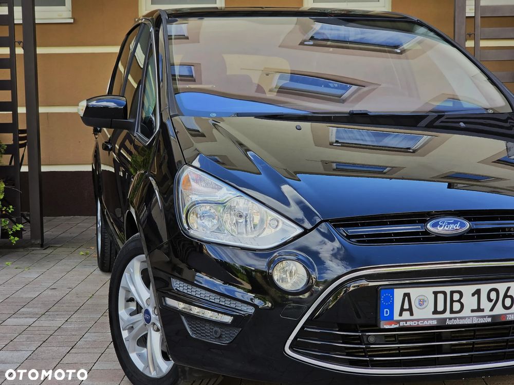 Ford S-Max 2.0 TDCi DPF Titanium - 13