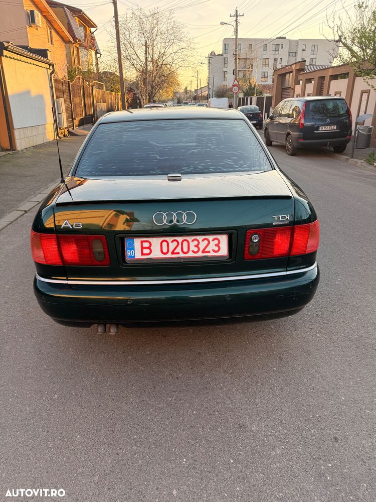 Audi A8 - 2