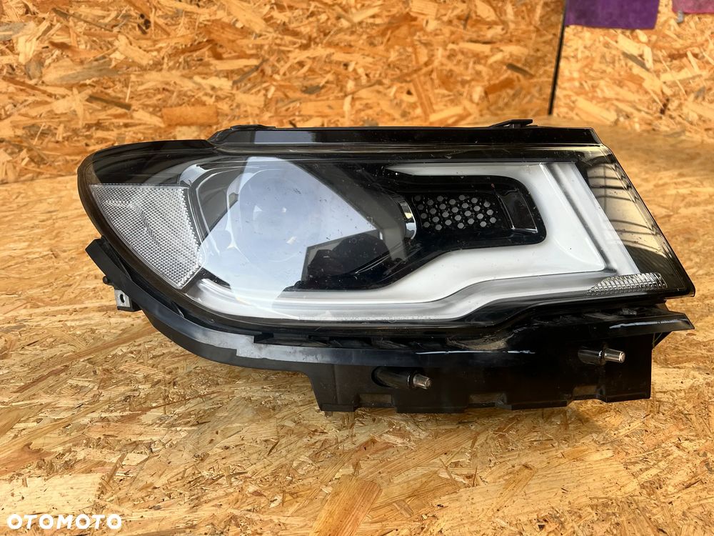 LAMPA PRZEDNIA reflektor prawy przód XENON JEEP COMPAS Europa 0053475235 P55112716AE - 1