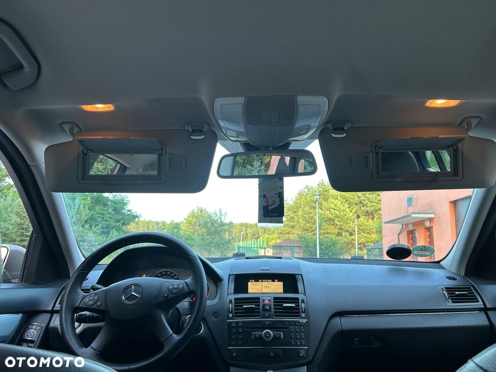 Mercedes-Benz Klasa C 180 Kompressor Automatik BlueEFFICIENCY - 9