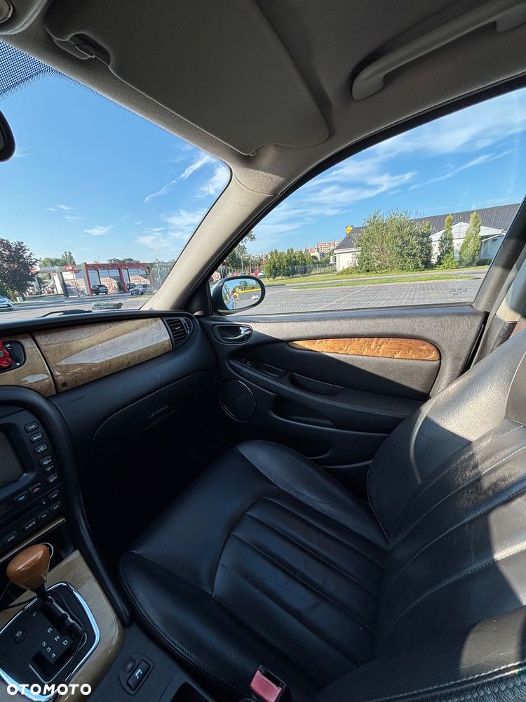 Jaguar X-Type 3.0 High - 17