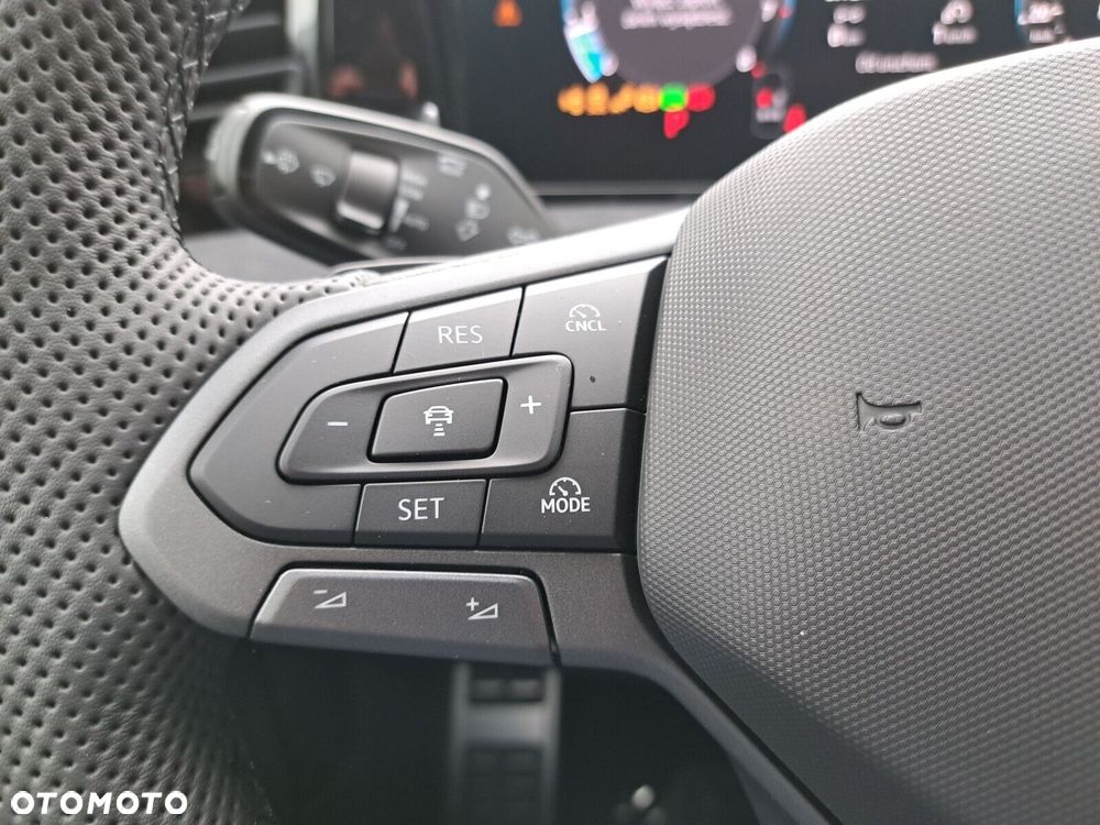 Volkswagen Tiguan 2.0 TSI 4Mot R-Line Plus DSG - 33