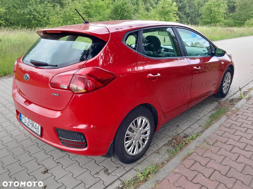 Kia Ceed 1.4 CRDi S - 10