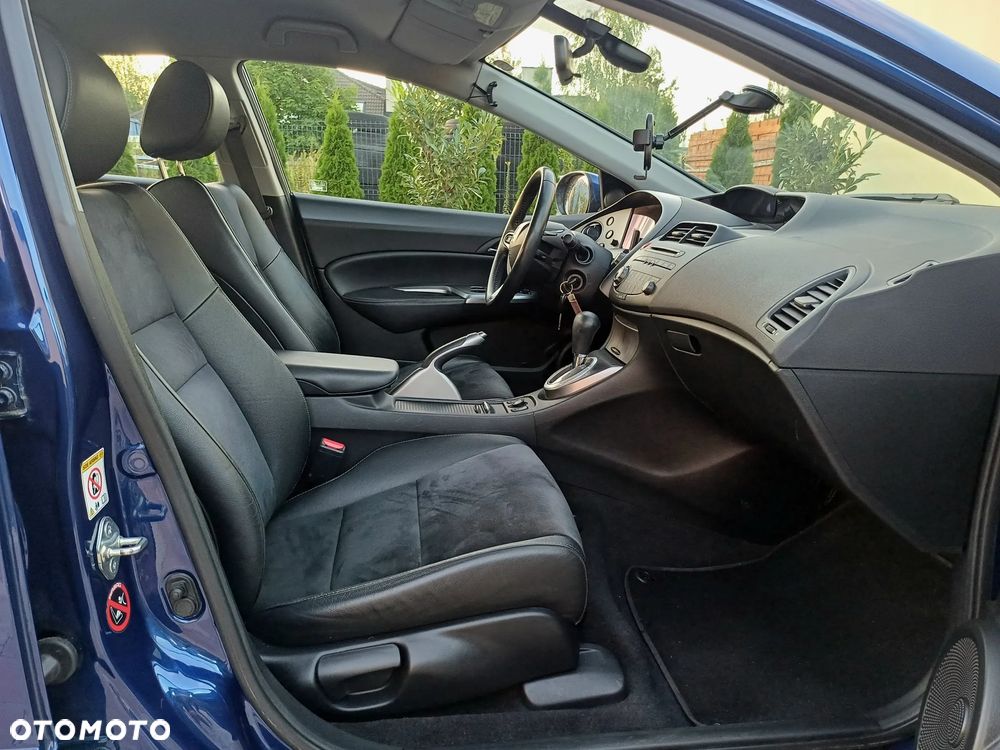 Honda Civic 1.8i-VTEC Automatik Sport - 29