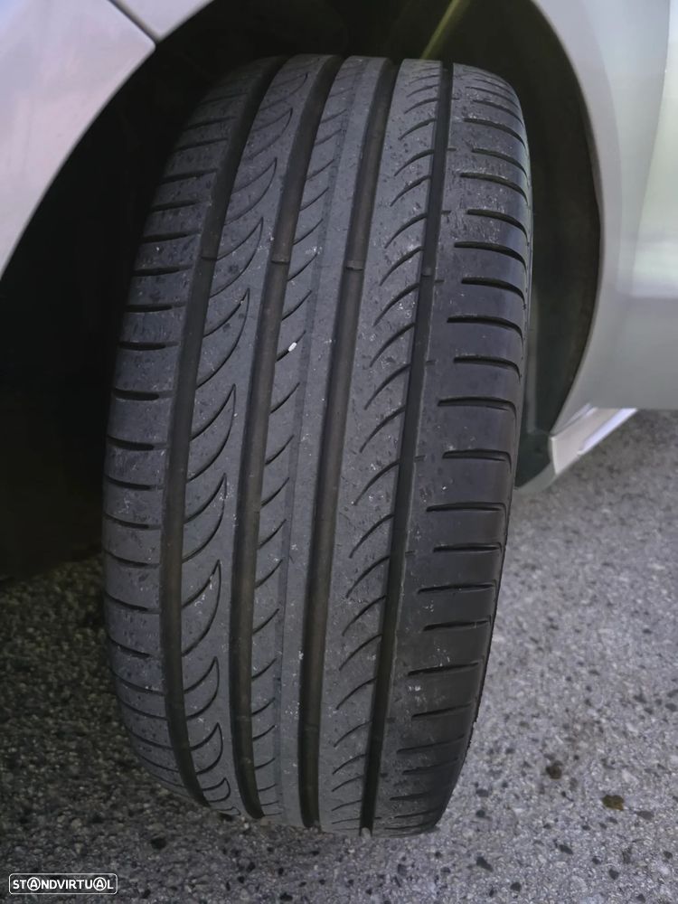 Mercedes-Benz A 180 AMG Line - 24