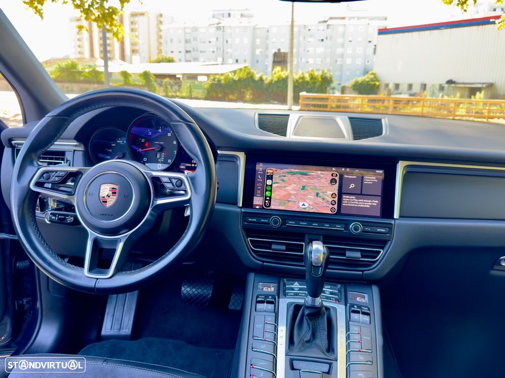 Porsche Macan - 30