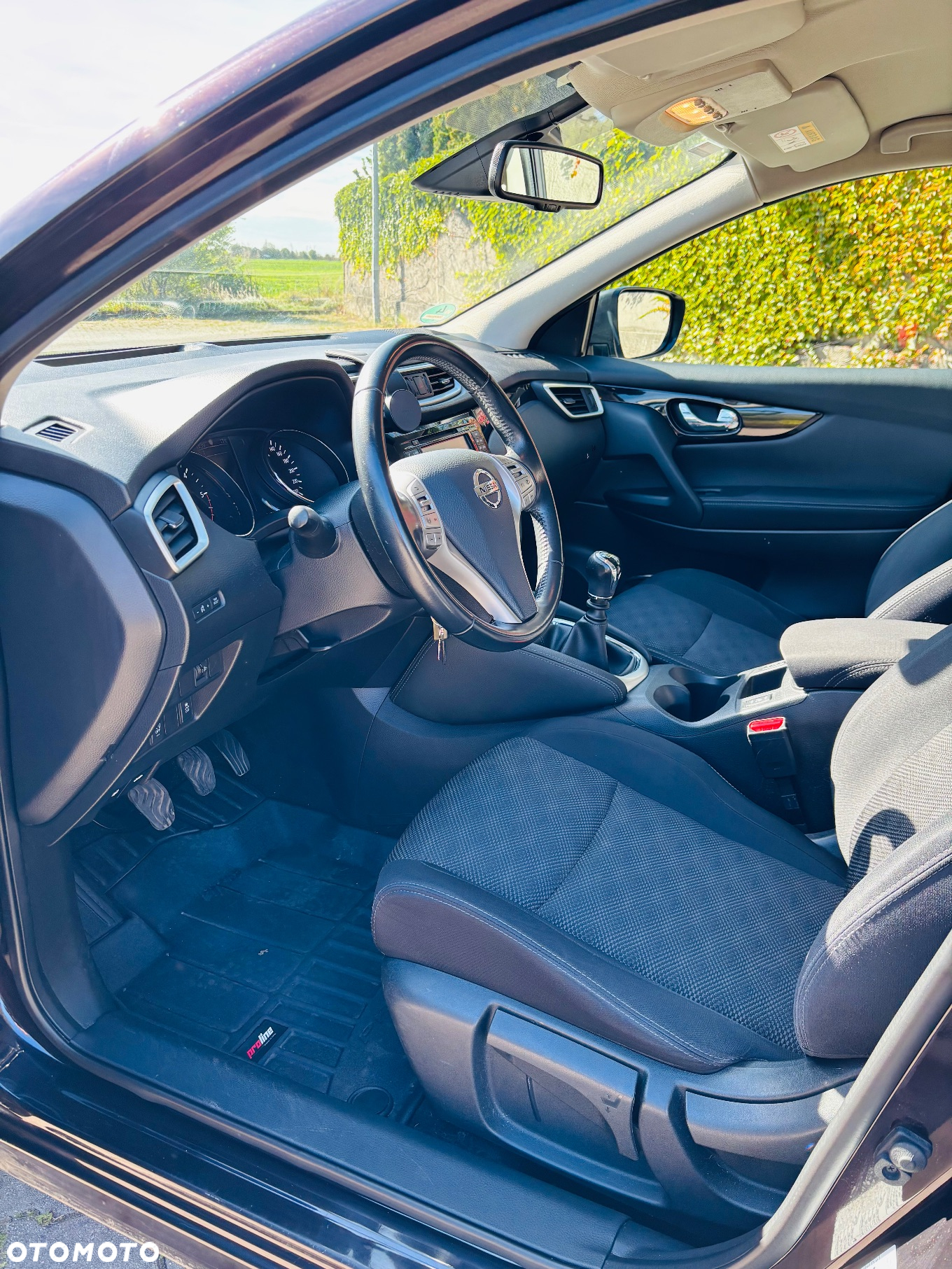 Nissan Qashqai - 10