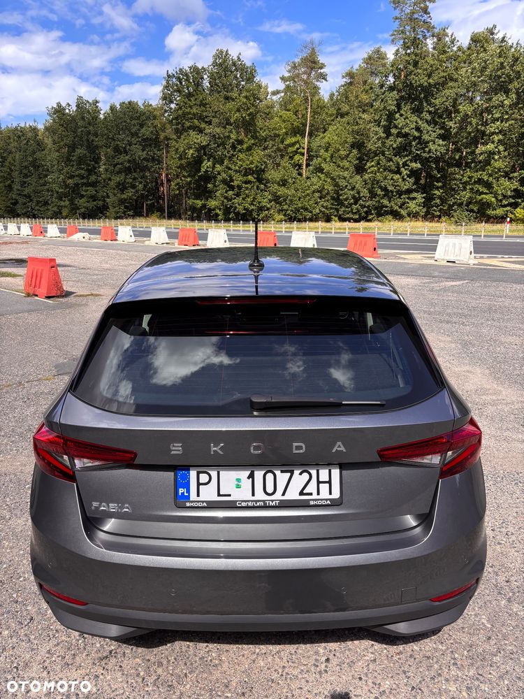Skoda Fabia 1.0 TSI Selection DSG - 6