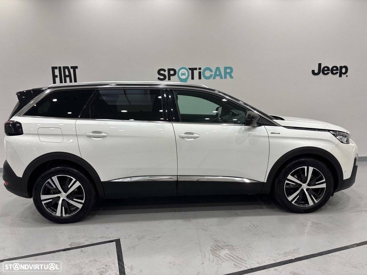Peugeot 5008 1.5 BlueHDi GT Line EAT8 - 4