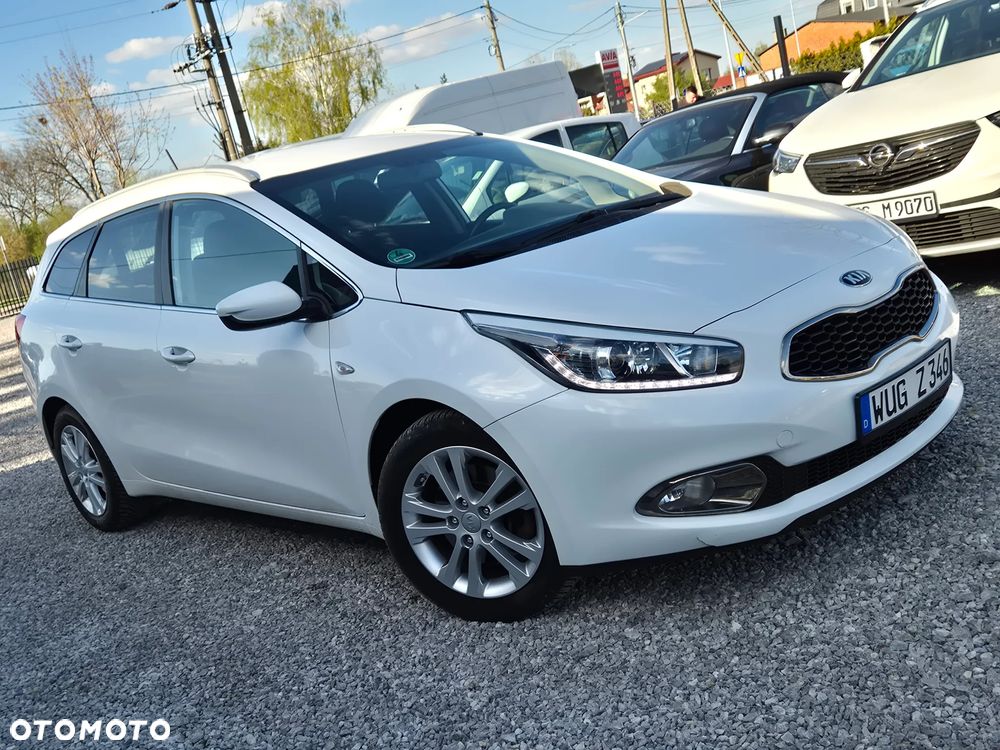 Kia Ceed 1.6 CRDi 128 Platinum Edition - 18