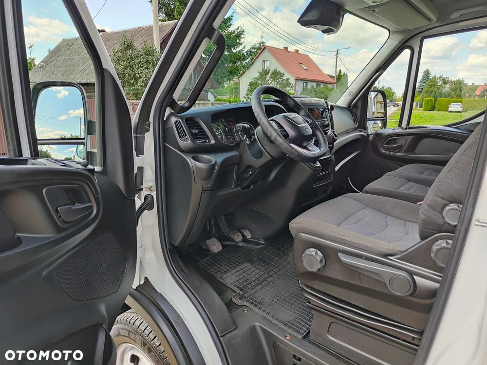 Iveco DAILY 50/35c18 3.0d 180KM** BLIŹNIAK** Kontener 8-EuroPalet + DRZWI BOCZNE** POLSKI SALON** 144 tyś KM** DMC do 3.5T kat.B** - 13
