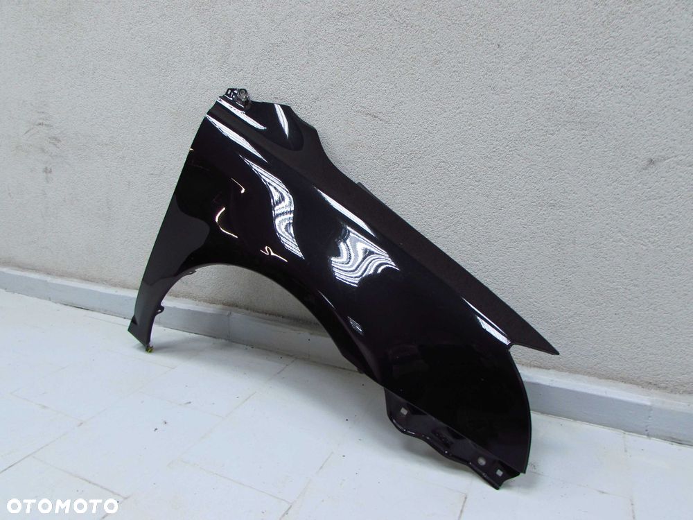 TOYOTA AVENSIS T25 LIFT 06-08 BLOTNIK PRZOD PRAWY 209 - 2