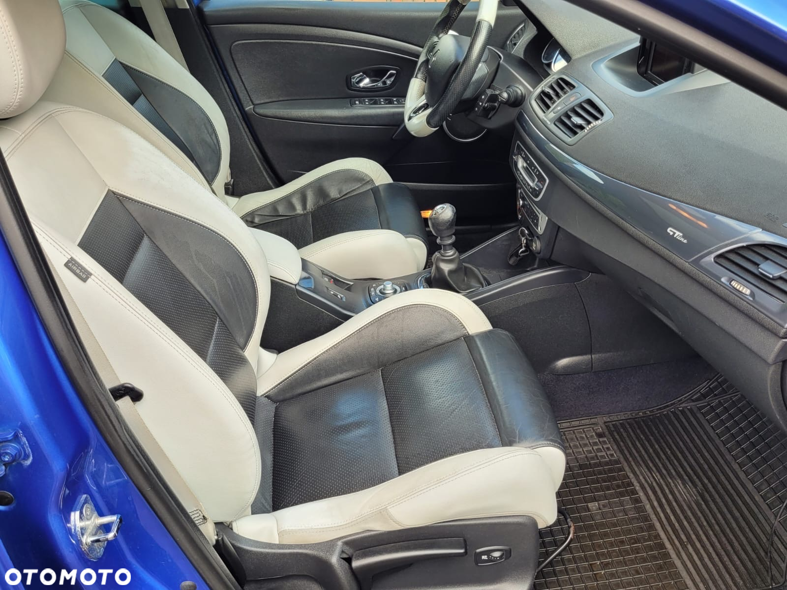 Renault Megane 1.6 dCi Energy Bose Edition - 35