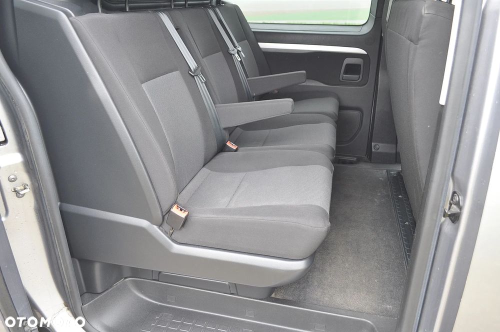 Opel Vivaro - 16