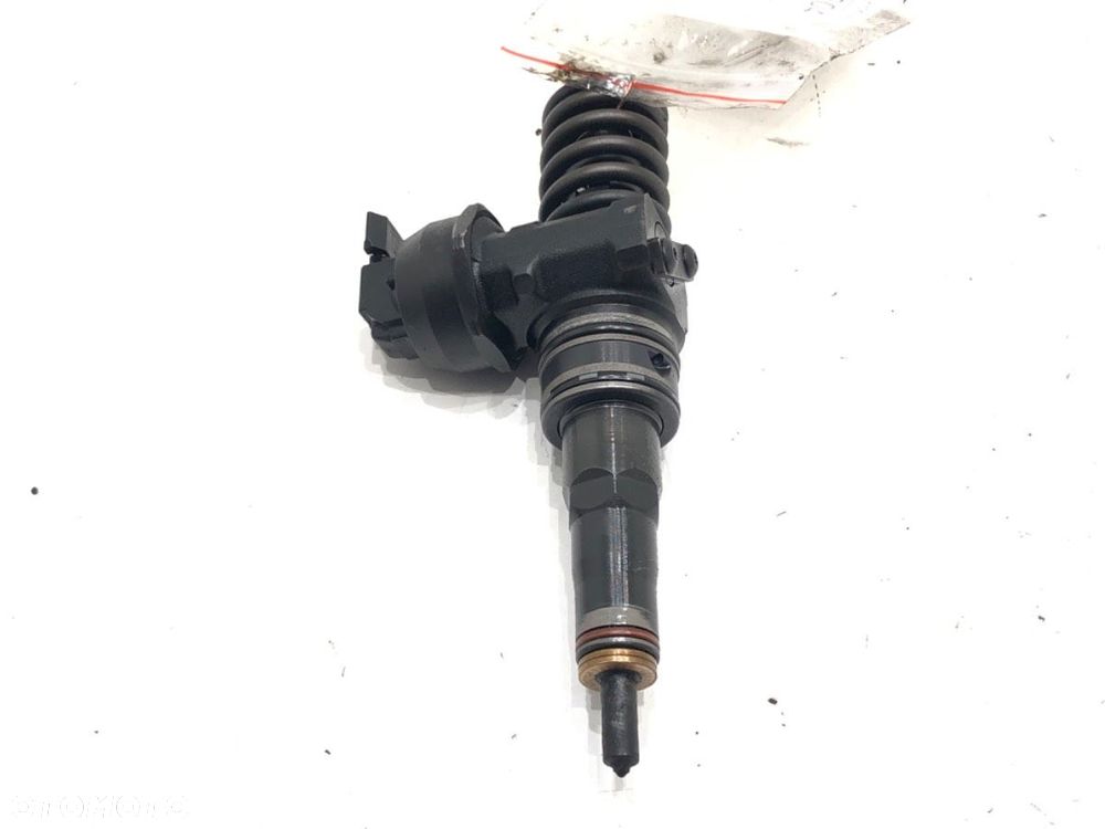 POMPOWTRYSKIWACZ  AUDI A6 C5 Avant (4B5) 1997 - 2005 1.9 TDI 96 kW [130 KM] olej napędowy 2001 - - 1