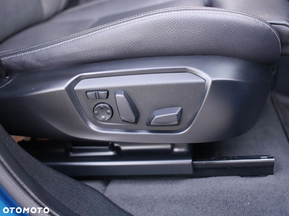 BMW X4 - 32