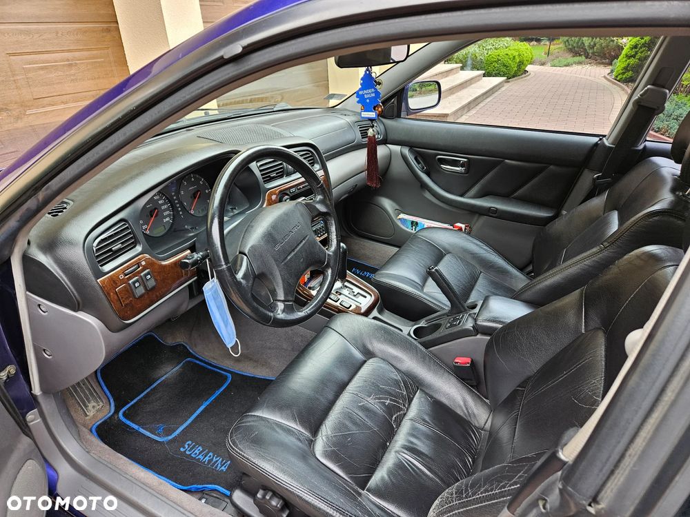 Subaru Legacy - 5
