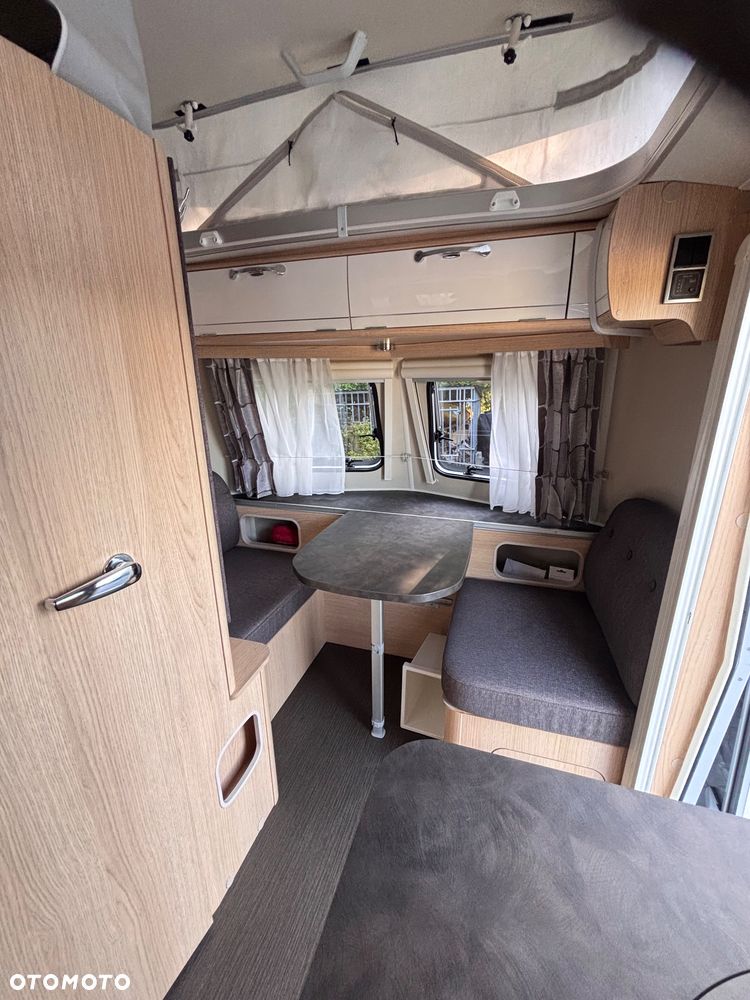 Hymer-Eriba Touring 430 - 2
