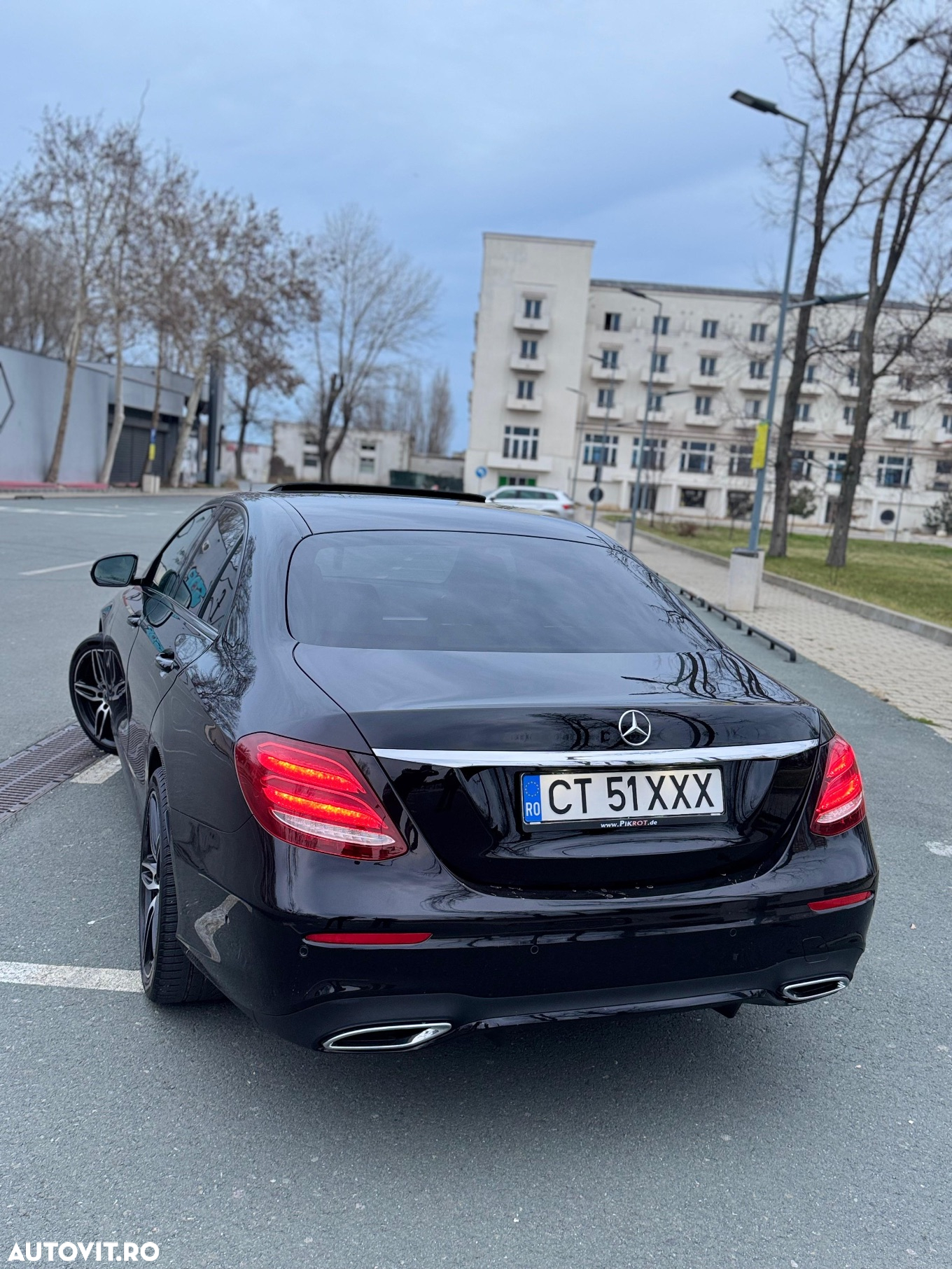 Mercedes-Benz E - 3