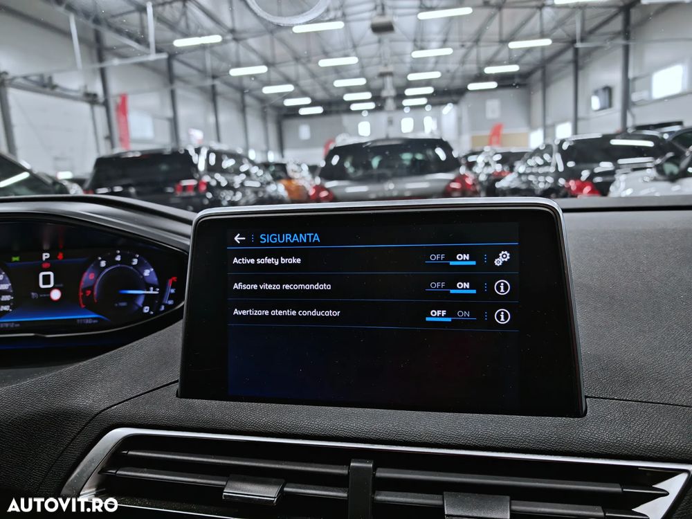 Peugeot 3008 PureTech 130 Stop & Start EAT6 Allure - 15
