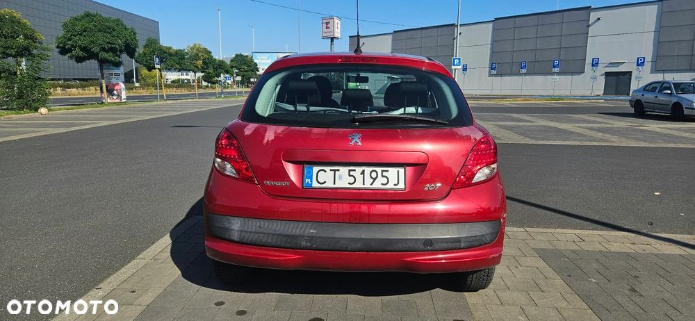 Peugeot 207 - 6