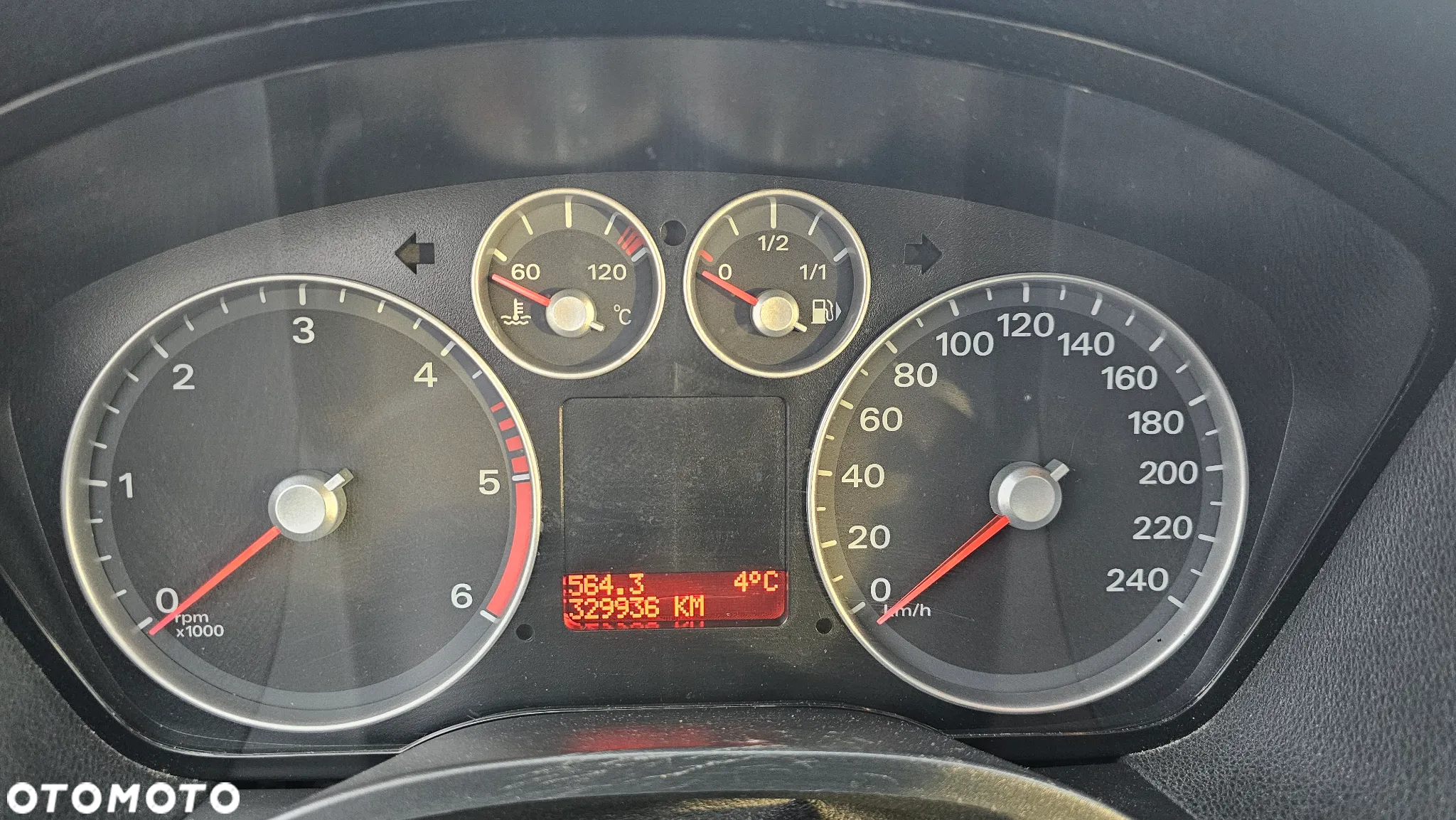 Ford C-MAX 1.8 TDCi Amber X - 9
