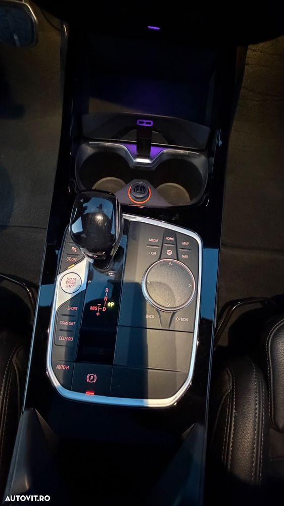 BMW Seria 2 218i Aut. M Sport - 28