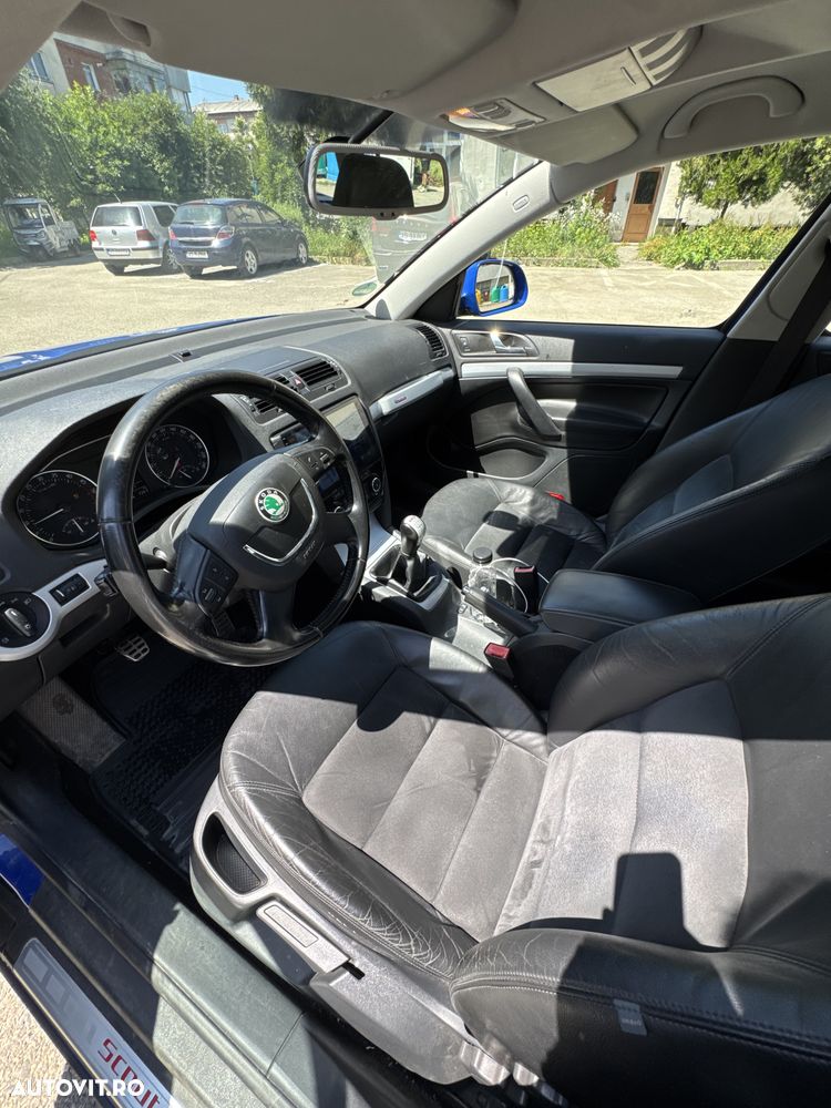 SKODA Octavia 2009 — imagine 17