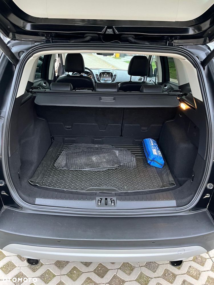 Ford Kuga 1.5 EcoBoost 4x4 Titanium - 29