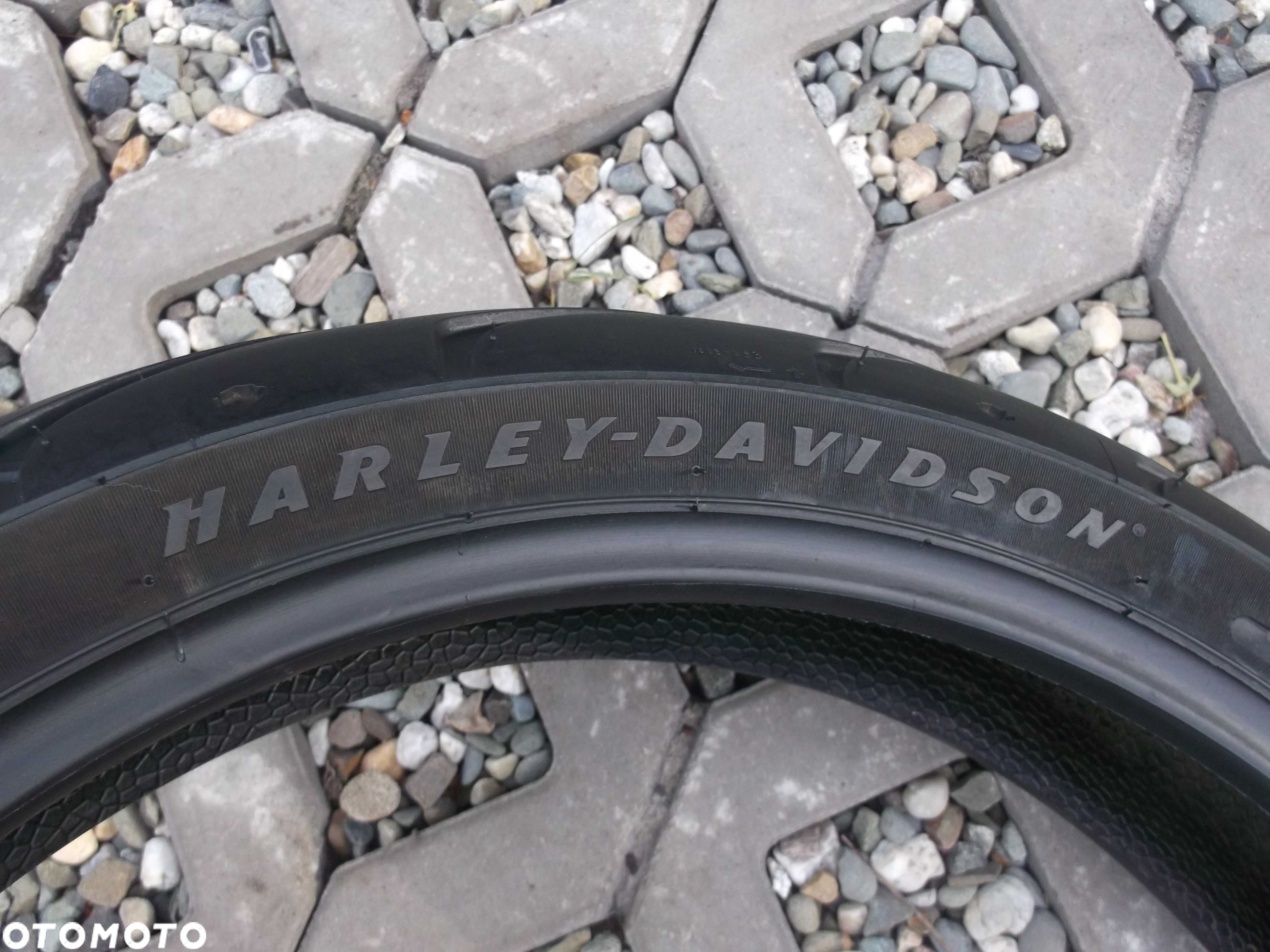 opona 120/70 ZR19 Michelin Scorcher 11 dot3018 Harley-Davidson 2,3mm - 7
