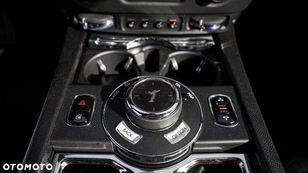 Rolls-Royce Wraith Black Badge - 24