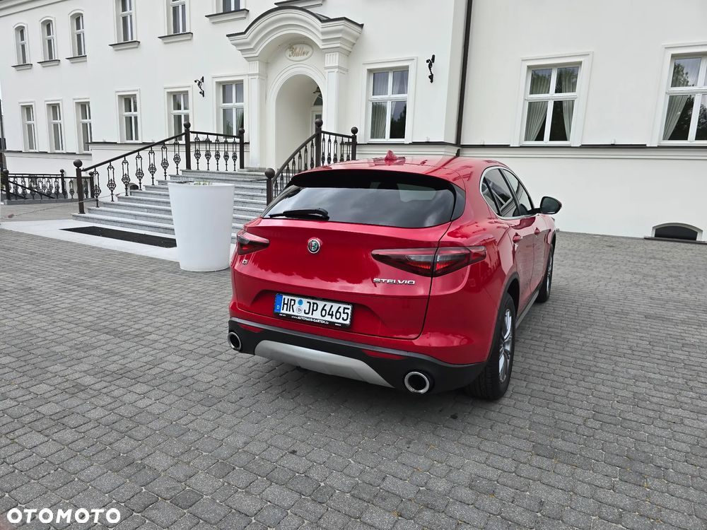 Alfa Romeo Stelvio 2.2 16V AT8 Q4 Lusso - 12