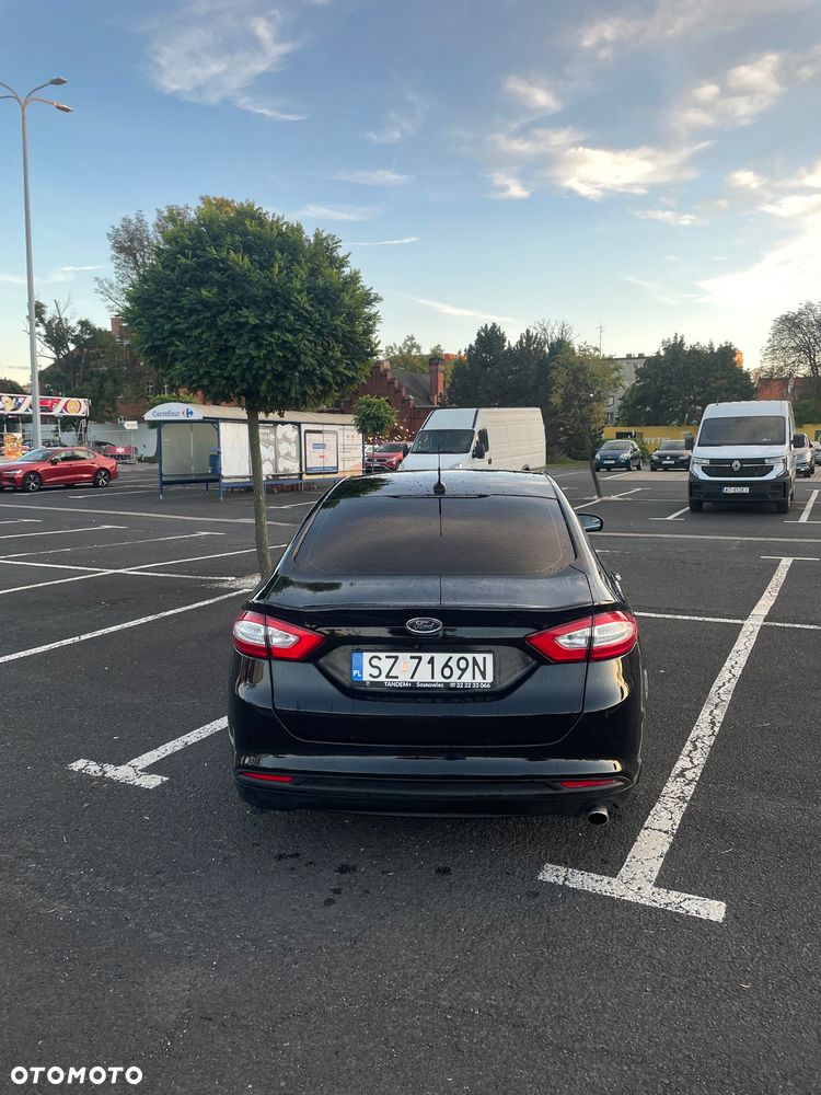 Ford Fusion - 5