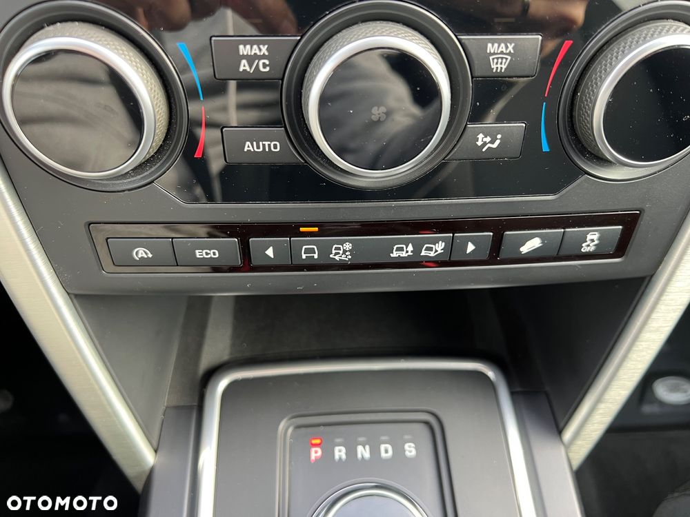 Land Rover Discovery Sport 2.0 TD4 Pure - 18