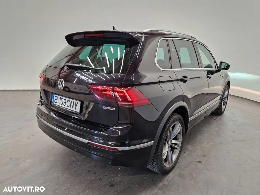 Volkswagen Tiguan - 3