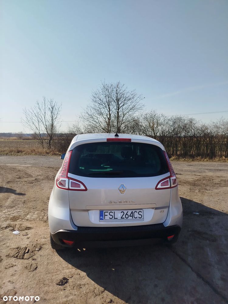 Renault Scenic Energy dCi 130 Start & Stop Bose Edition - 3