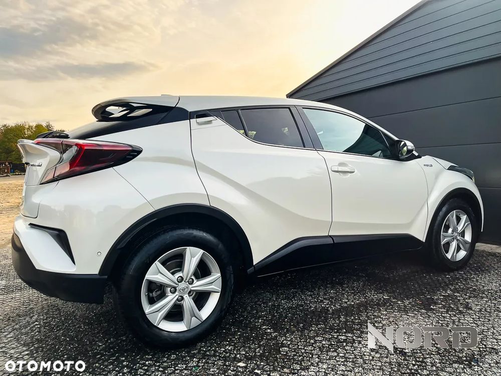 Toyota C-HR 1.8 Hybrid Premium - 10