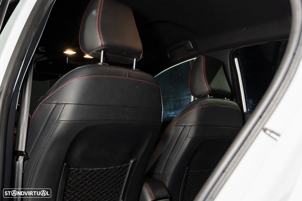 Ford Puma 1.0 EcoBoost MHEV ST-Line X - 23