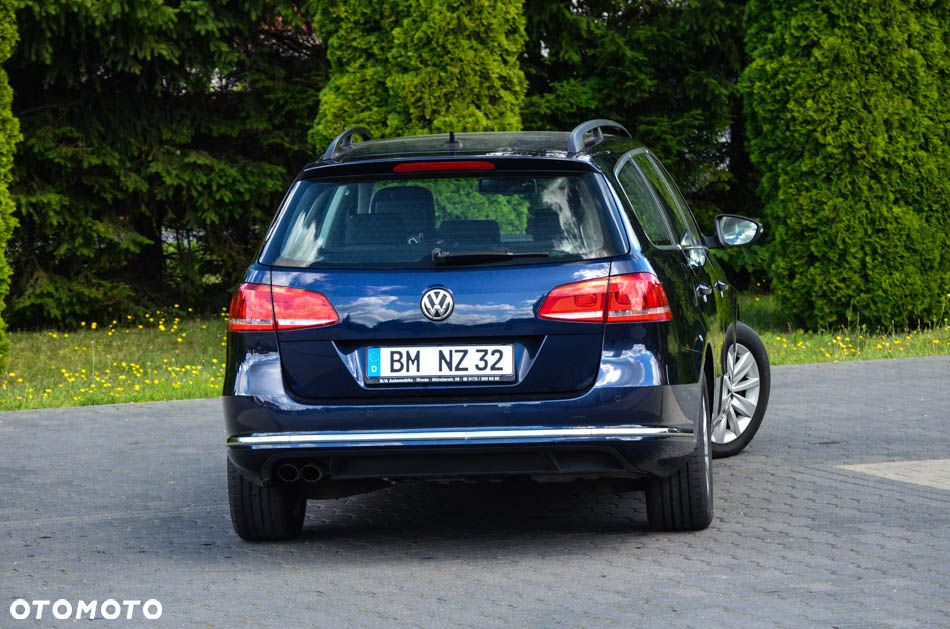 Volkswagen Passat Variant 2.0 Blue TDI SCR Comfortline - 21