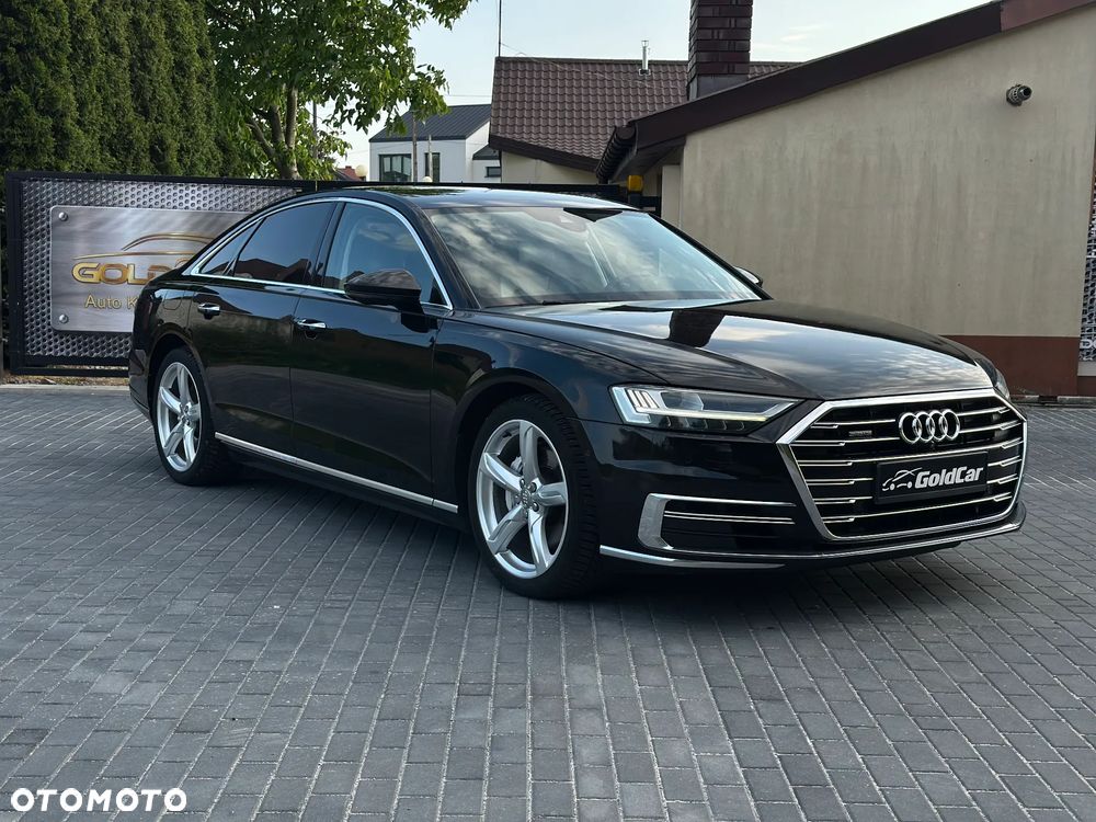 Audi A8 - 4