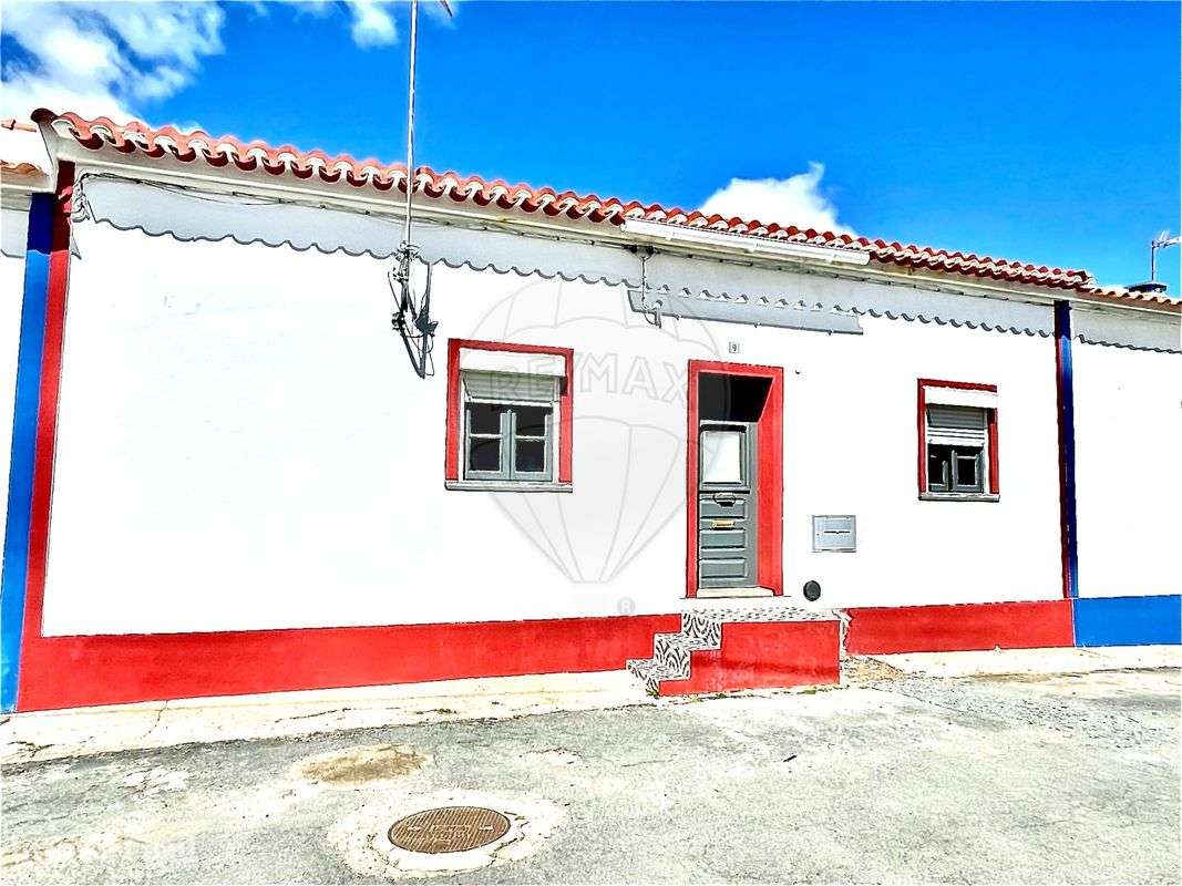 Moradia T5 para venda - Grande imagem: 2/25