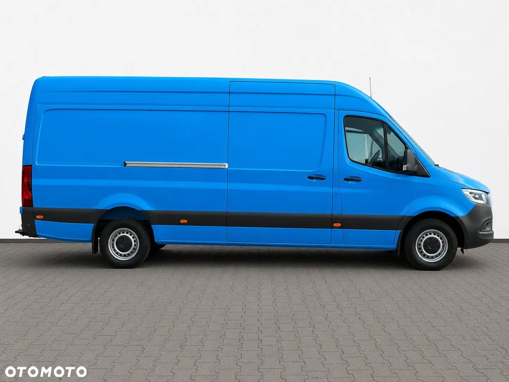 Mercedes-Benz Sprinter - 6