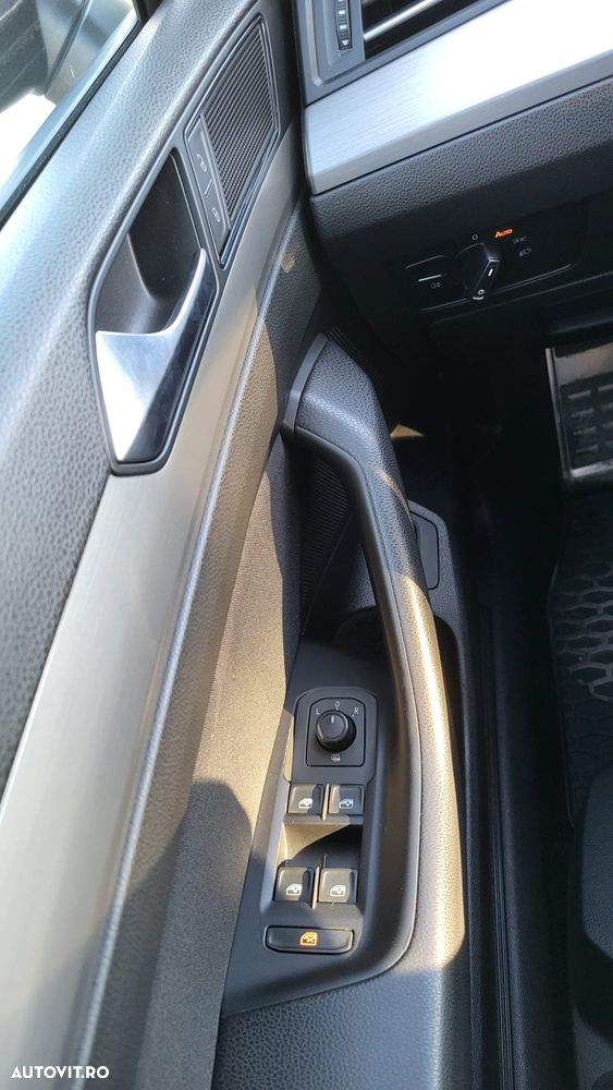 Volkswagen Passat 2.0 TDI SCR DSG Comfortline - 14