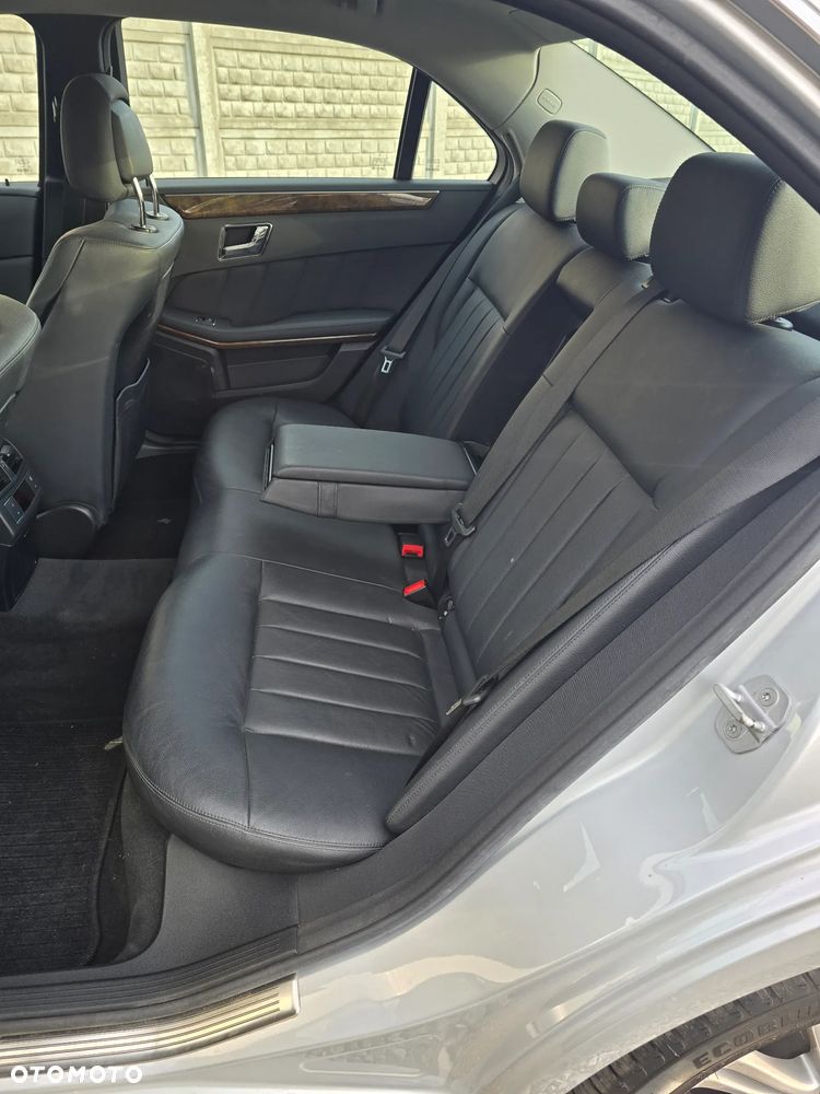 Mercedes-Benz Klasa E 350 CDI BlueEff Elegance - 13